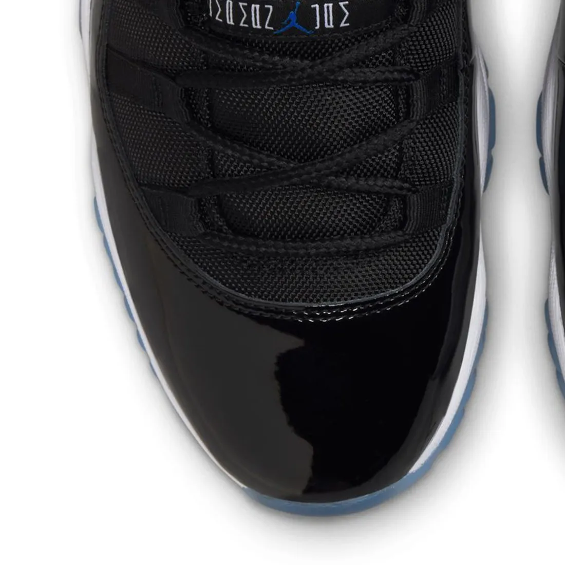 AIR JORDAN 11 RETRO LOW Men (black / varsity royal-white)