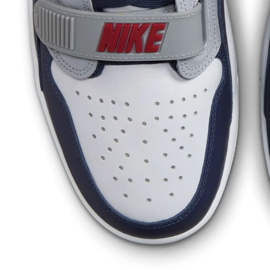 Air Jordan Legacy 312 Low Men (white / varsity red-midnight navy)