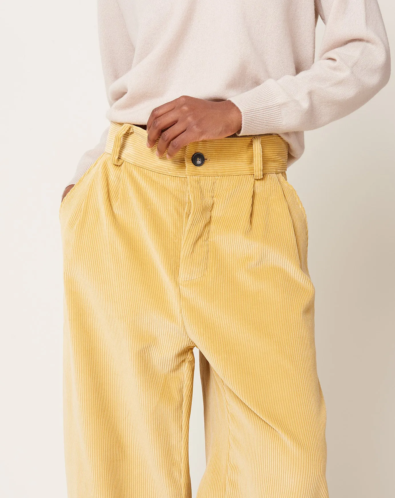 British Cord Robby Trouser in Light Fawn