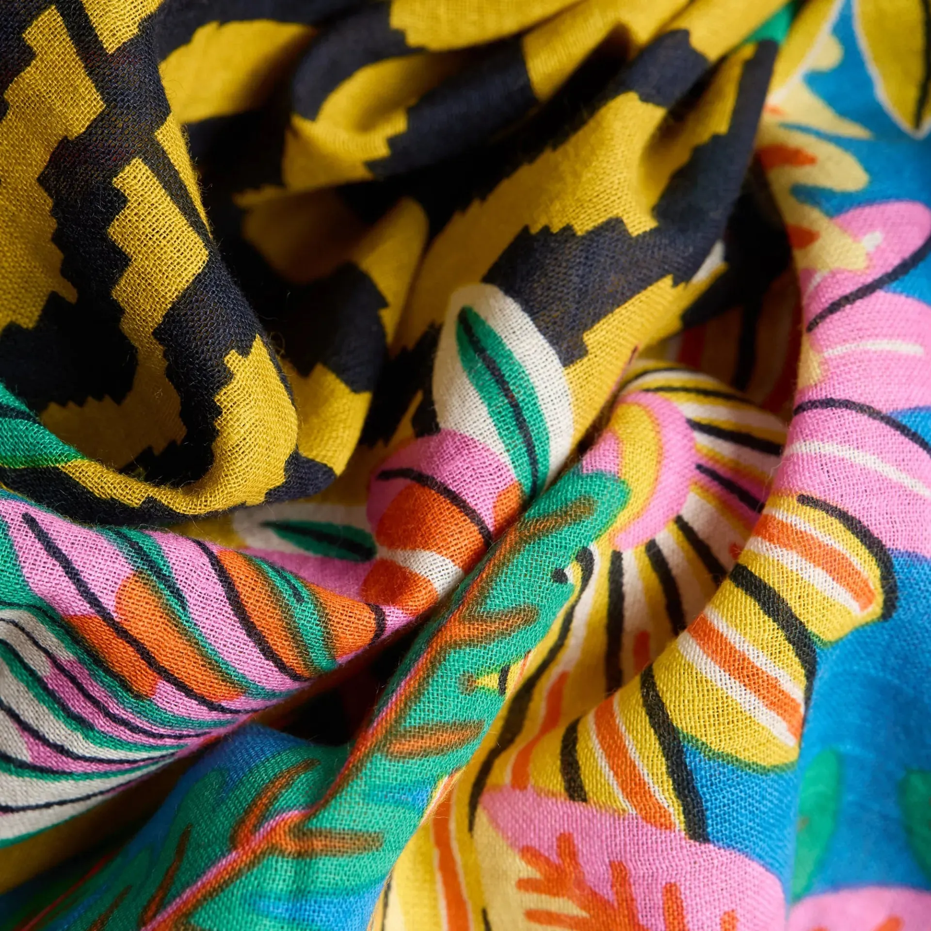 INOUI EDITIONS - BALKHACH COTTON SCARF