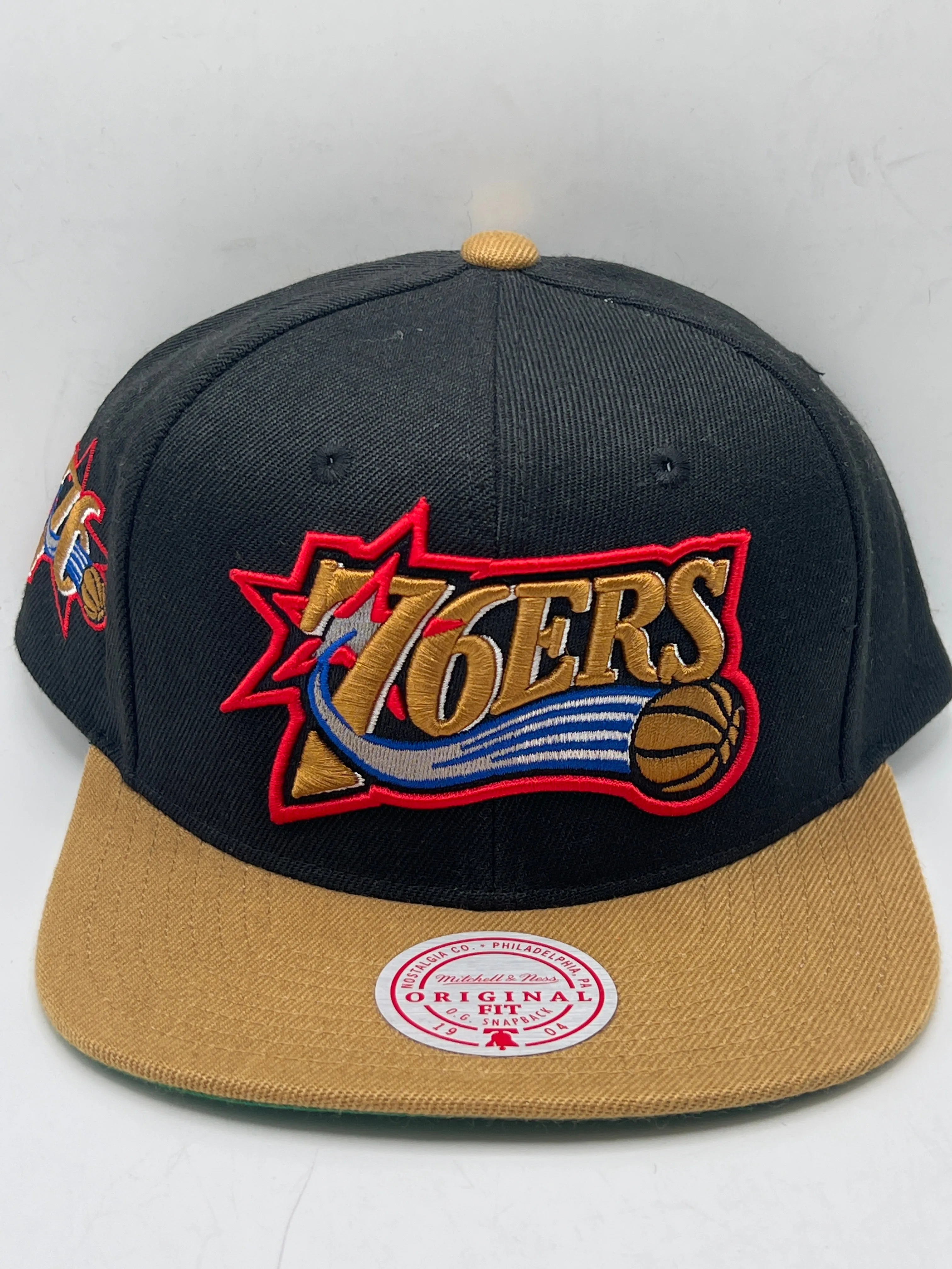 Philadelphia 76ers Sixers PHI NBA Mitchell & Ness Original Fit Snapback Black/Gold