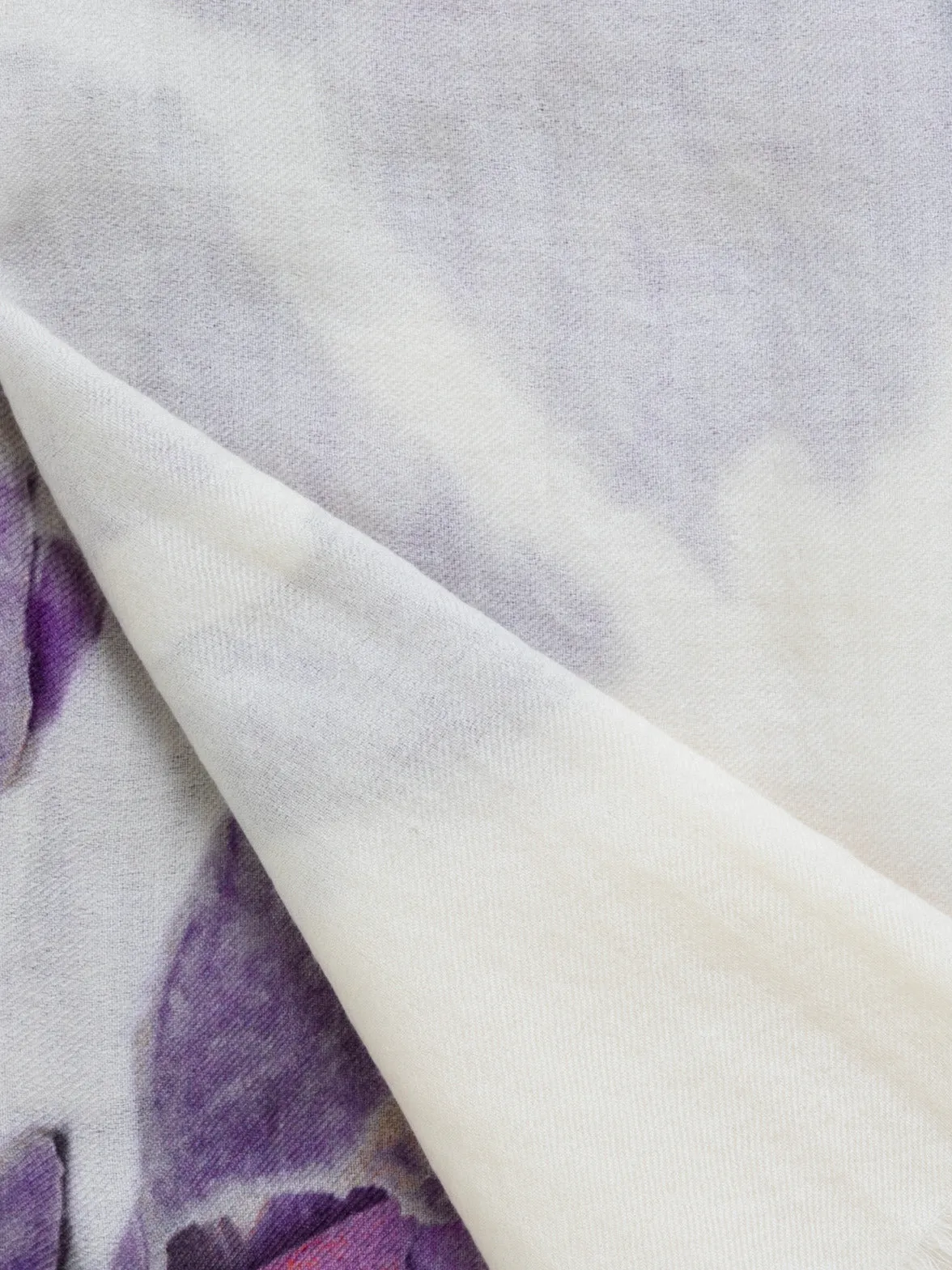 Scarf Cashmere Silk Scattered Orchid Print