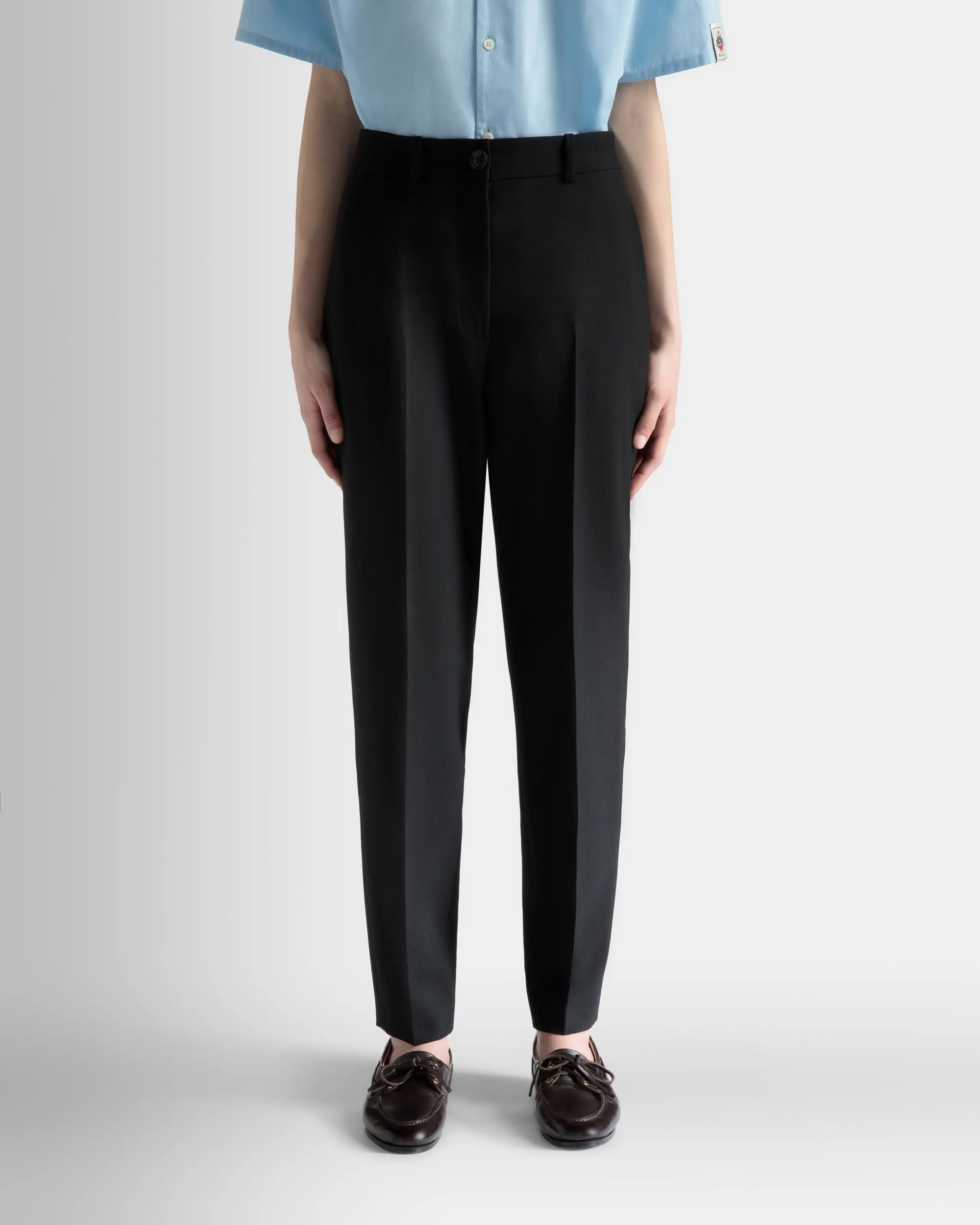 Straight Fit Pants in Black Wool 