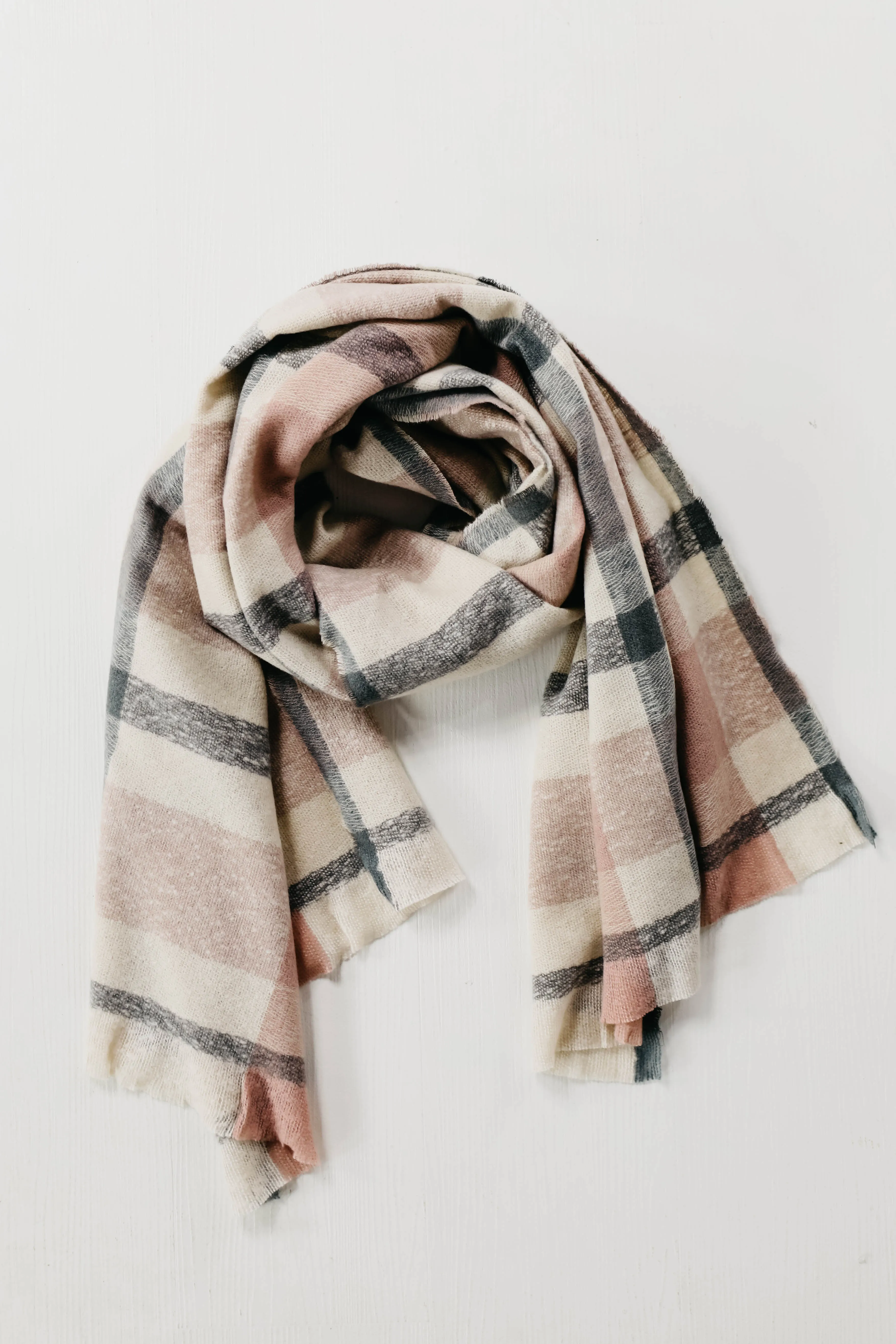 The Bango Plaid Scarf - Pink